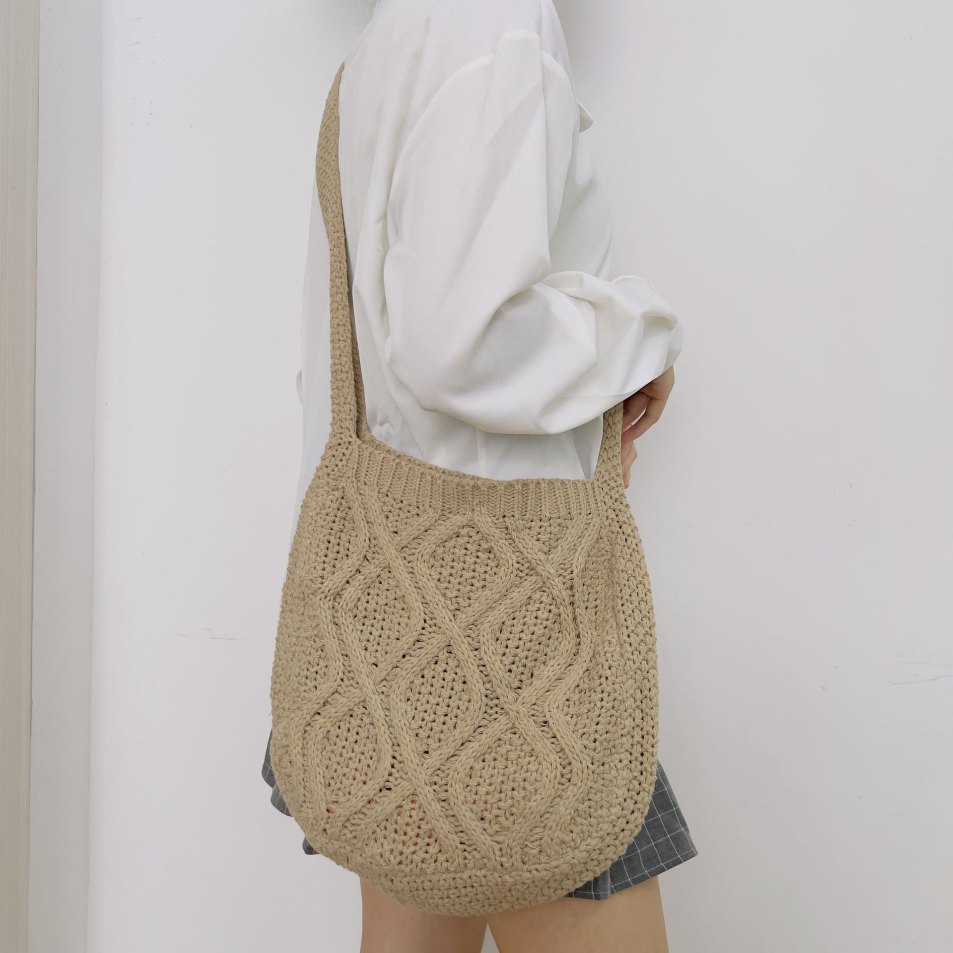 New Bag Knitted Bag Messenger Bag Solid Color Tote Bag Twist Bag Retro Bag Women's Bag Trend